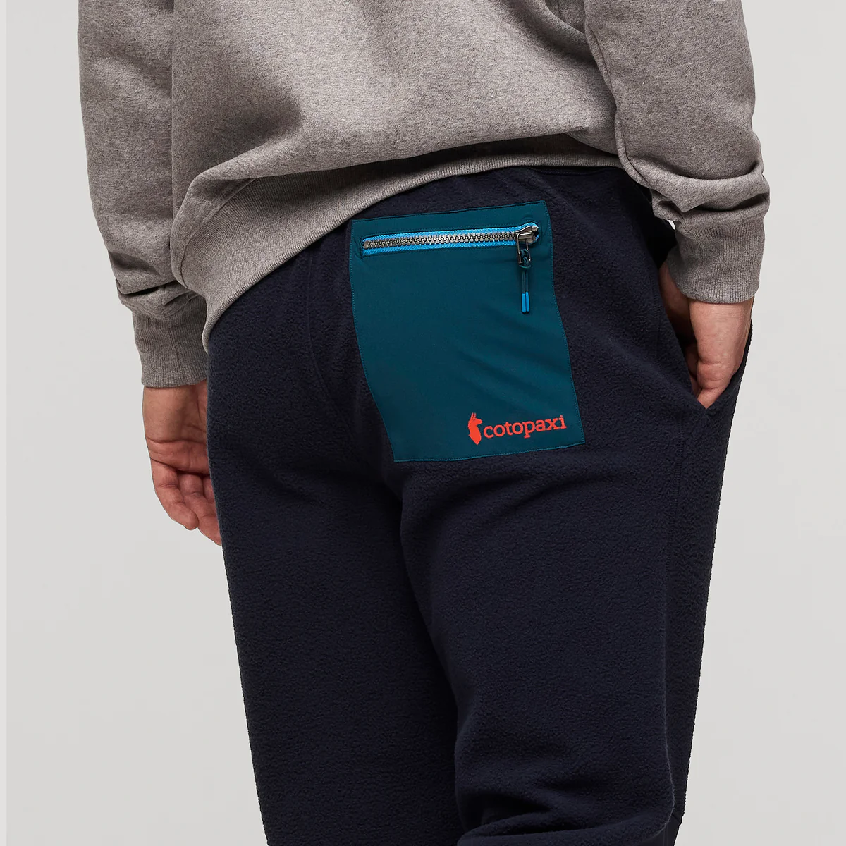 Abrazo Fleece Jogger - Men's - Image 11