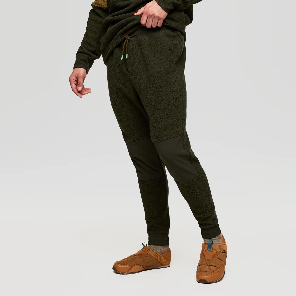 Abrazo Fleece Jogger - Men's - Image 14
