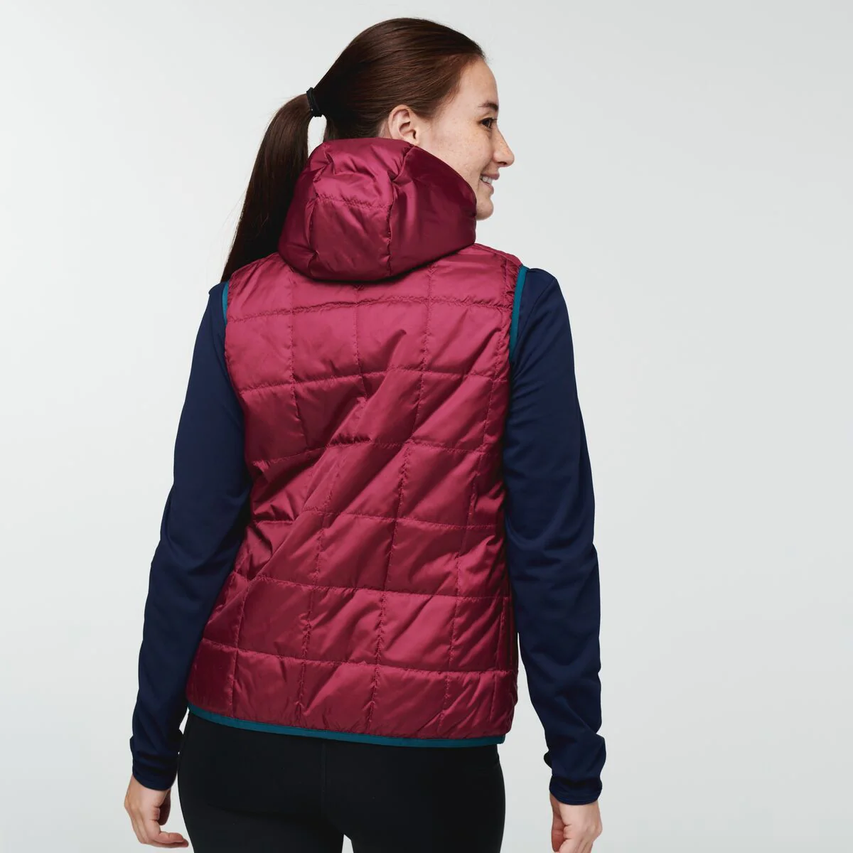 Teca Cálido Hooded Vest - Women's - Image 30