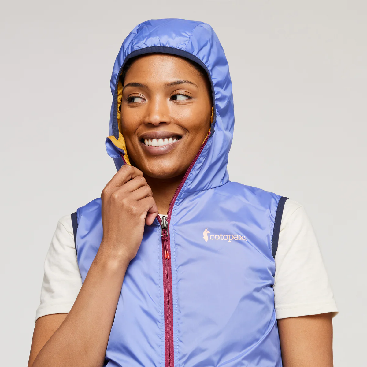 Teca Cálido Hooded Vest - Women's - Image 36