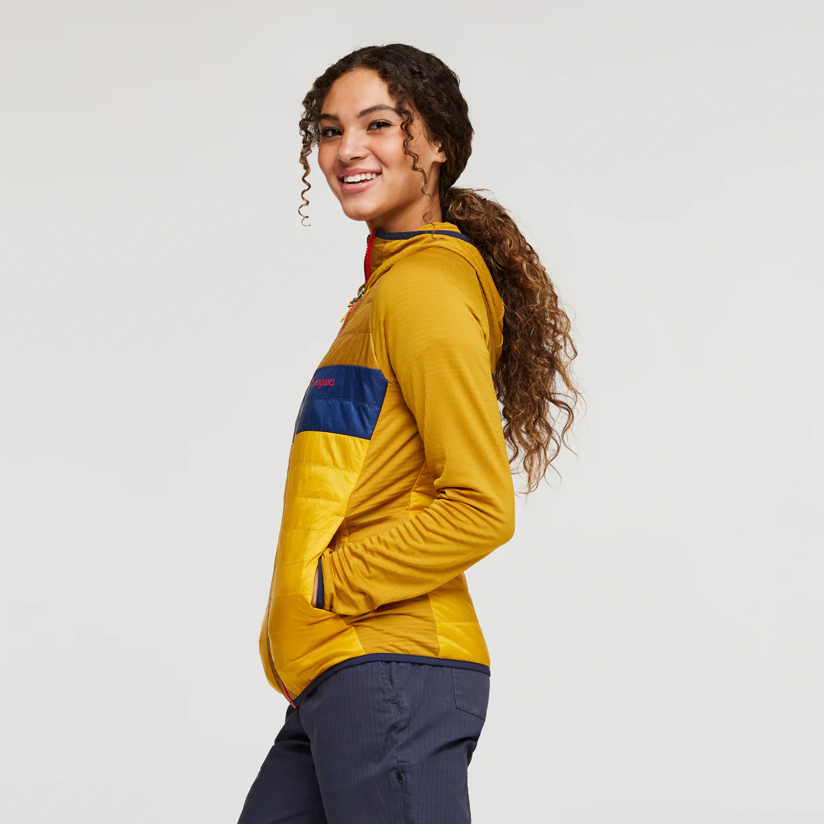 Capa Hybrid Insulated Hooded Jacket - Women's - Image 23
