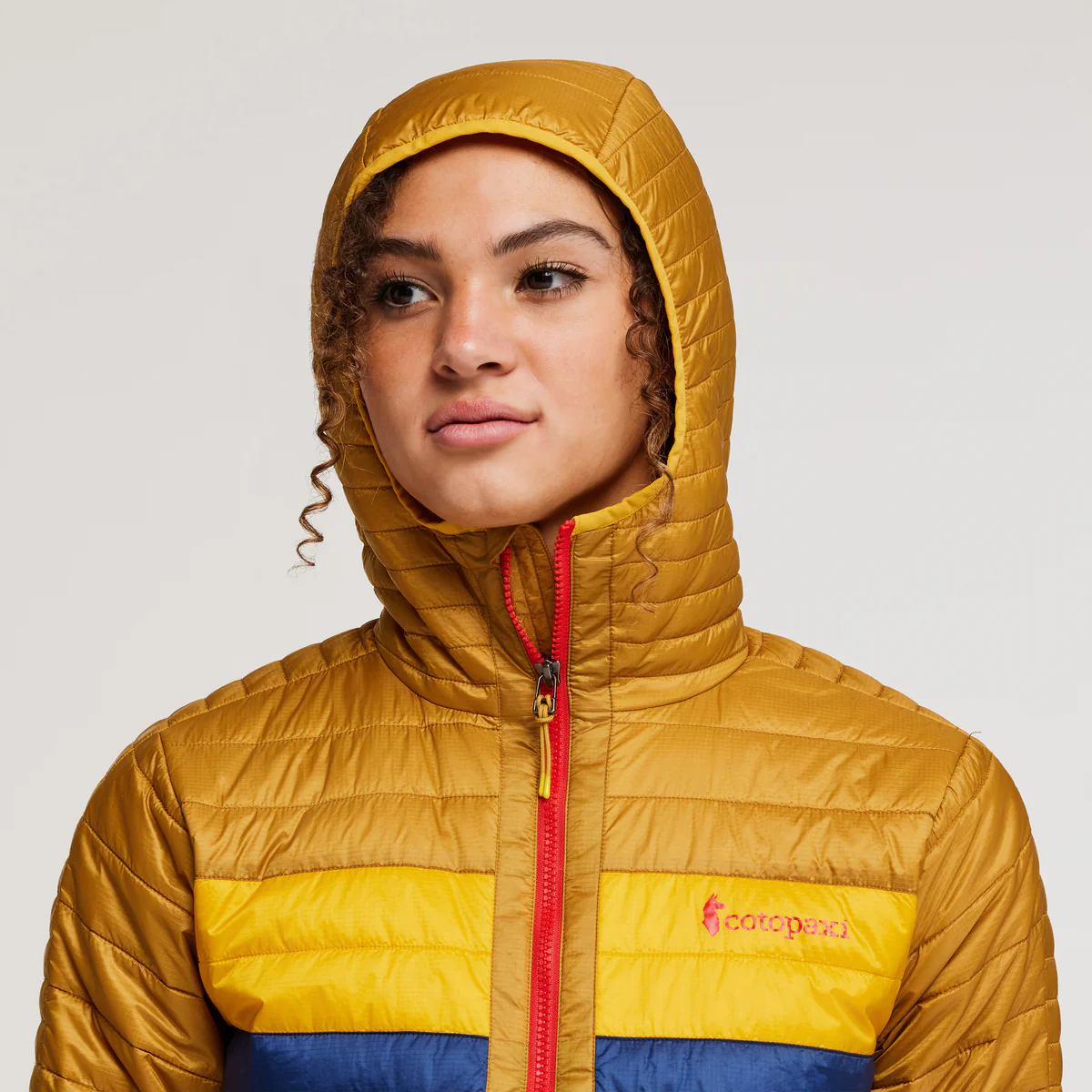 Capa Insulated Hooded Jacket - Women's - Image 21