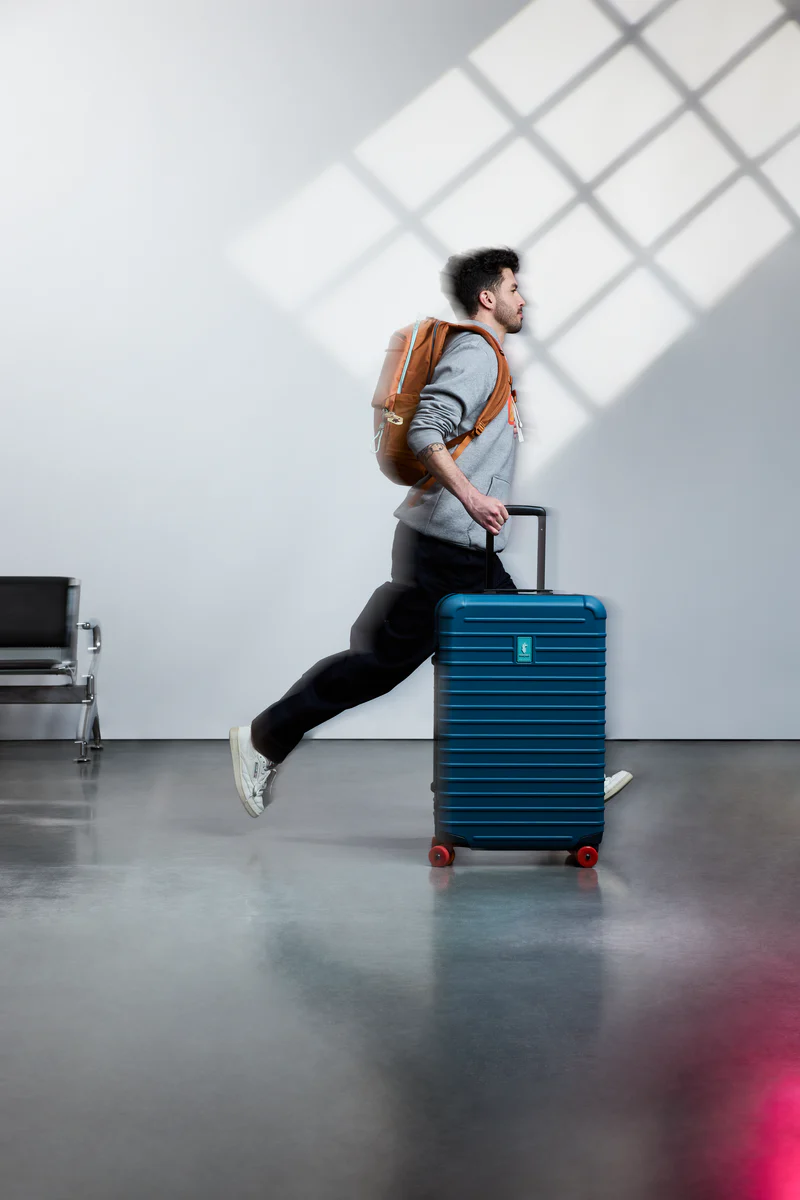 Coraza Suitcase - Medium Checked - Image 7