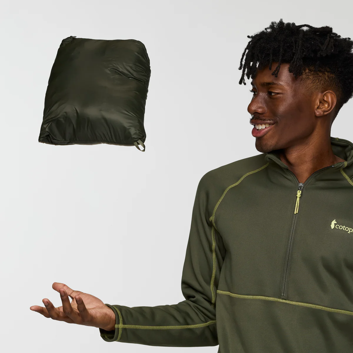 Fuego Max Down Vest - Men's - Image 20