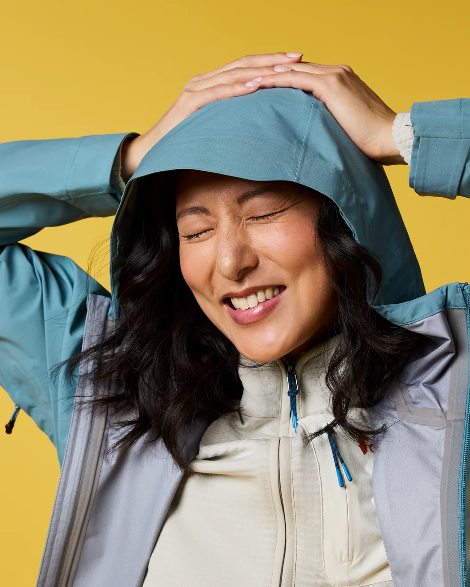 Impermeo 3L Hooded Shell Jacket - Women's - Image 23