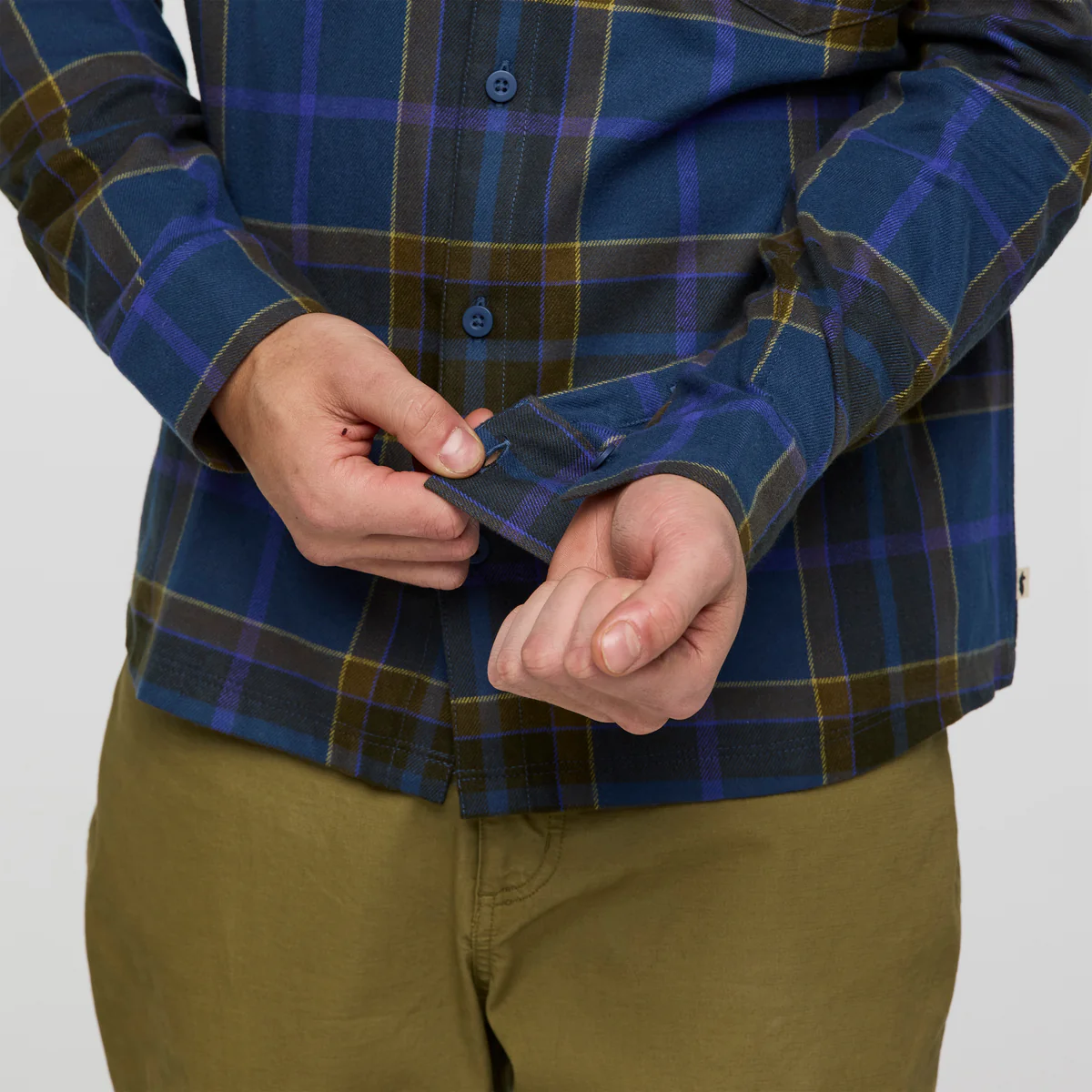Quedo Flannel Shirt - Men's - Image 9