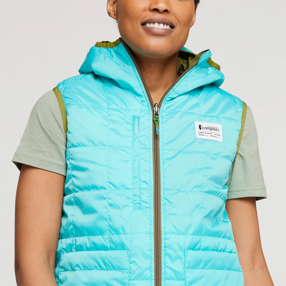 Teca Cálido Reversible Hooded Vest - Women's - Image 24