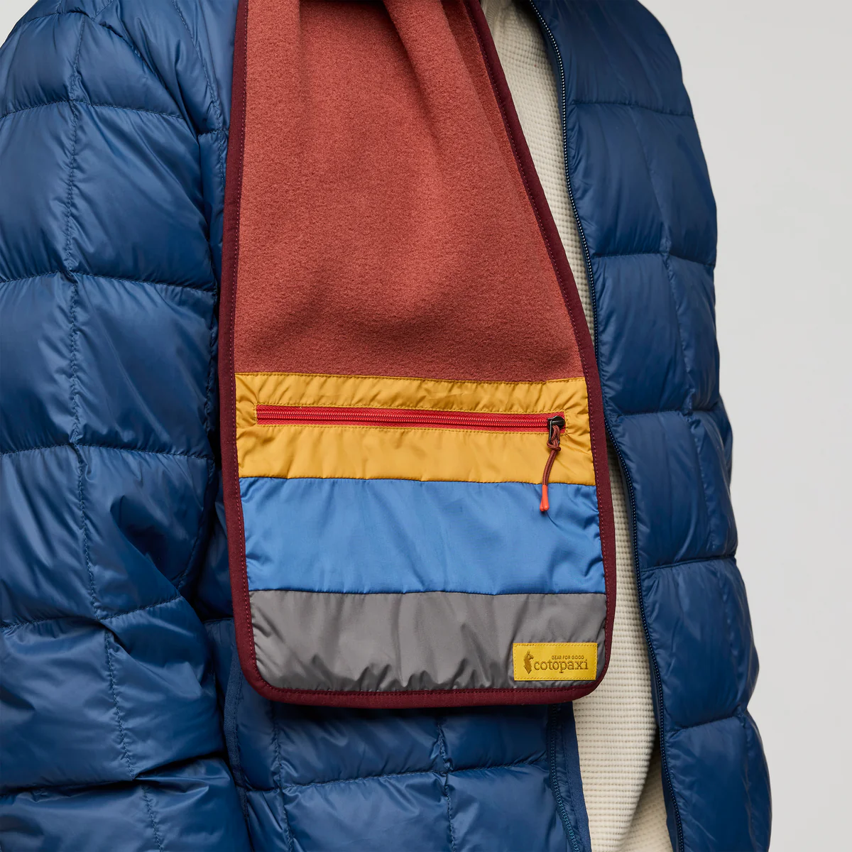 Teca Fleece Scarf - Image 11