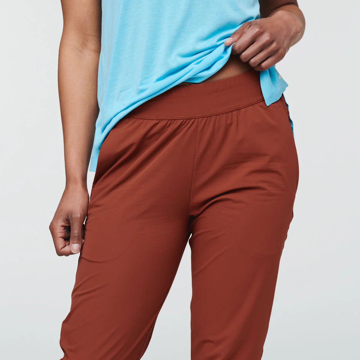 Veza Adventure Jogger - Women's - Image 13