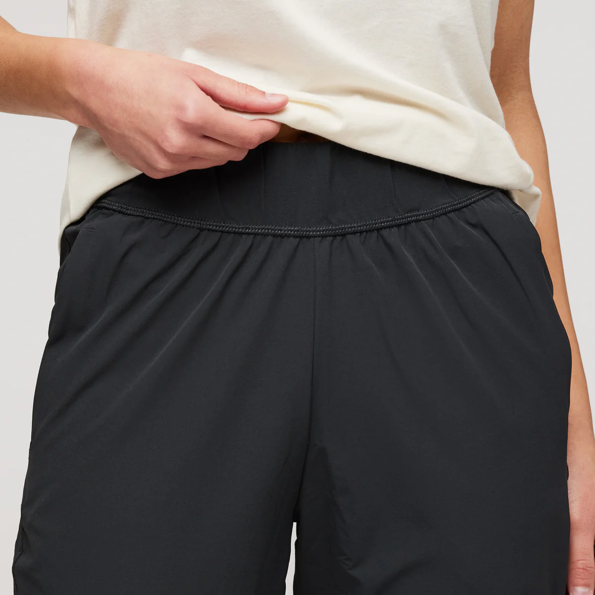 Veza Adventure Jogger - Women's - Image 5