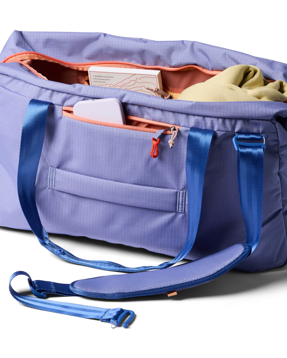 Viaje 45L Travel Duffel - Image 9