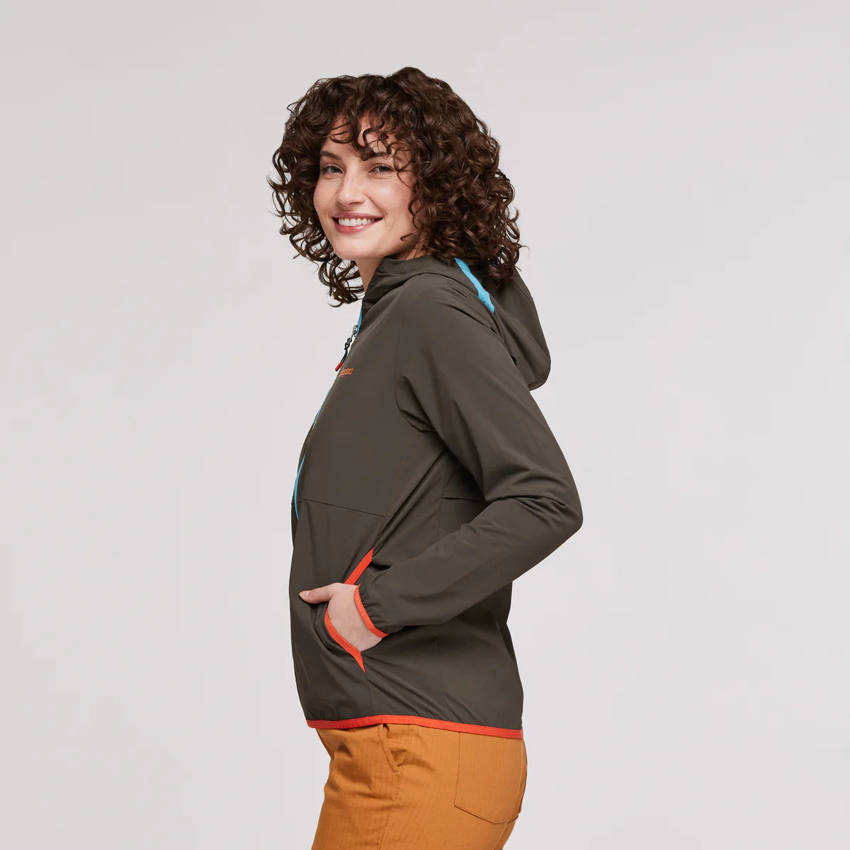 Vuelta Performance Windbreaker Jacket - Women's - Image 10