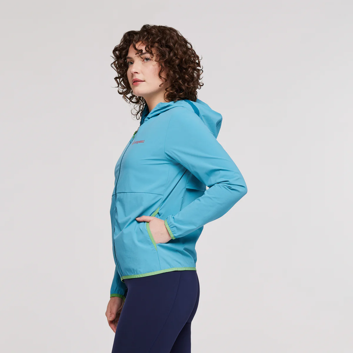 Vuelta Performance Windbreaker Jacket - Women's - Image 24